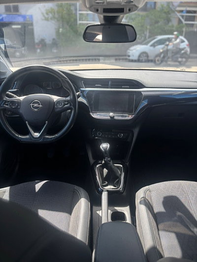 Opel Corsa 1.2 Elegance (11)
