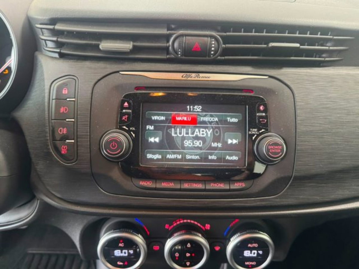 Alfa Romeo Giulietta 1.4 Turbo Super 120cv (13)