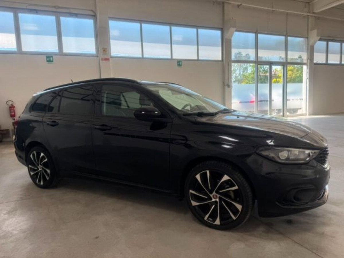 Fiat Tipo Station Wagon Tipo 1.6 Mjt S&S DCT SW S-Design (5)