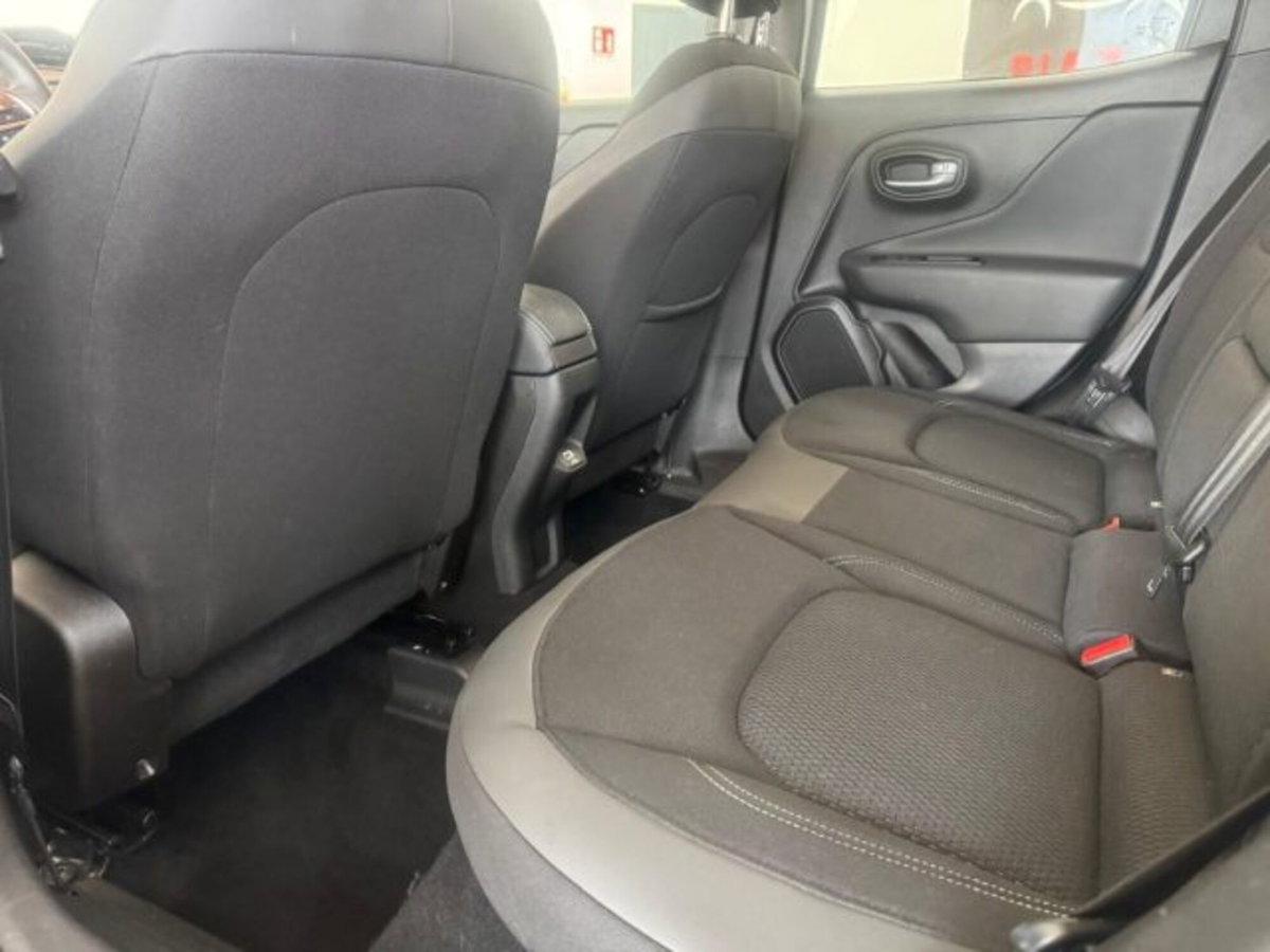 Jeep Renegade 1.6 Mjt 130 CV Limited (12)