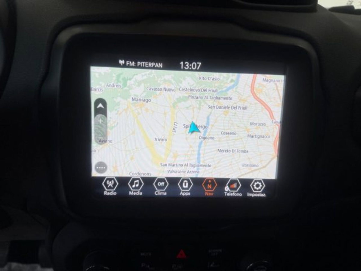 Jeep Renegade 1.6 Mjt 130 CV Limited (14)