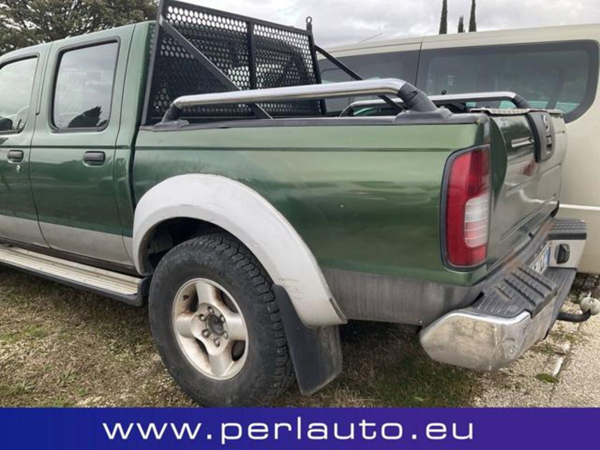 Nissan Pick-up 2.5 TD 4 porte Double Cab Navara 2WD (5)
