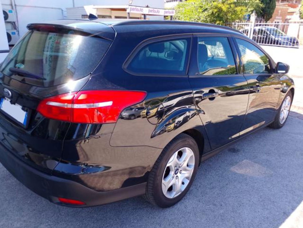 Ford Focus Station Wagon 1.5 TDCi 120 CV Start&Stop SW Plus (6)