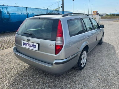 Ford Mondeo Station Wagon 2.0 16V TDCi (130CV) SW Ghia (5)