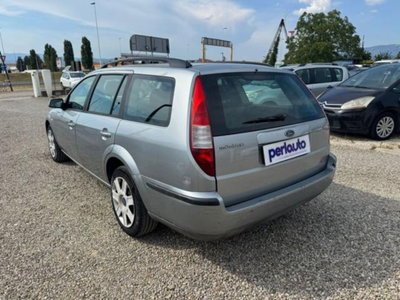 Ford Mondeo Station Wagon 2.0 16V TDCi (130CV) SW Ghia (6)