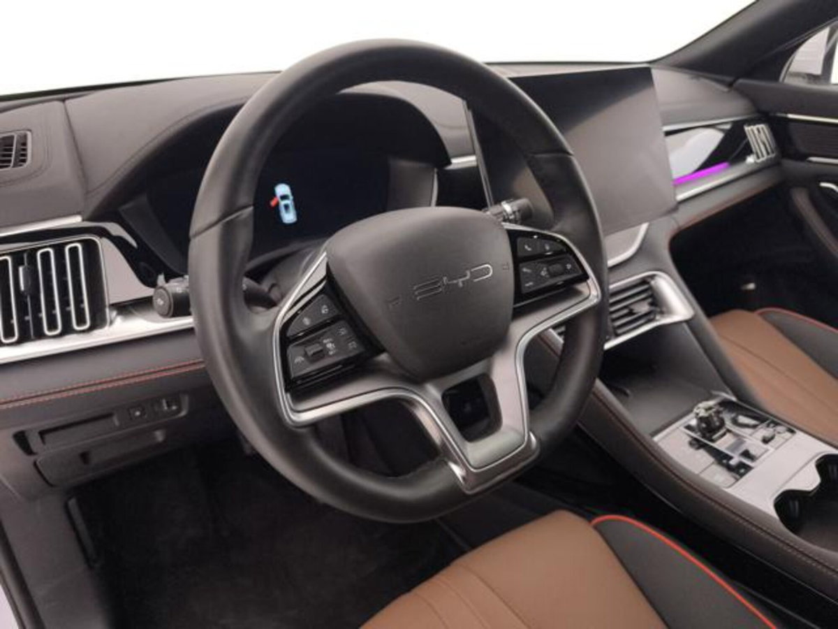 Byd Seal U DM-i 1.5 phev Boost 2wd (11)