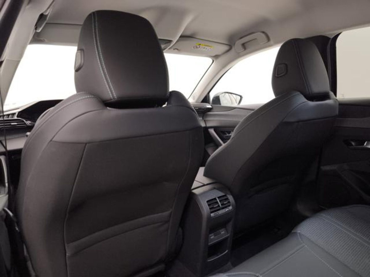 Peugeot 308 1.2 puretech t Allure s&s 130cv (16)
