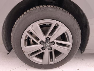 Peugeot 308 1.2 puretech t Allure s&s 130cv (9)