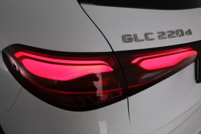 Mercedes-Benz GLC 220 d 4Matic Mild Hybrid AMG Advanced Plus (10)