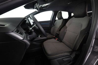 Renault Captur 1.0 eco-g Techno 100cv (2)