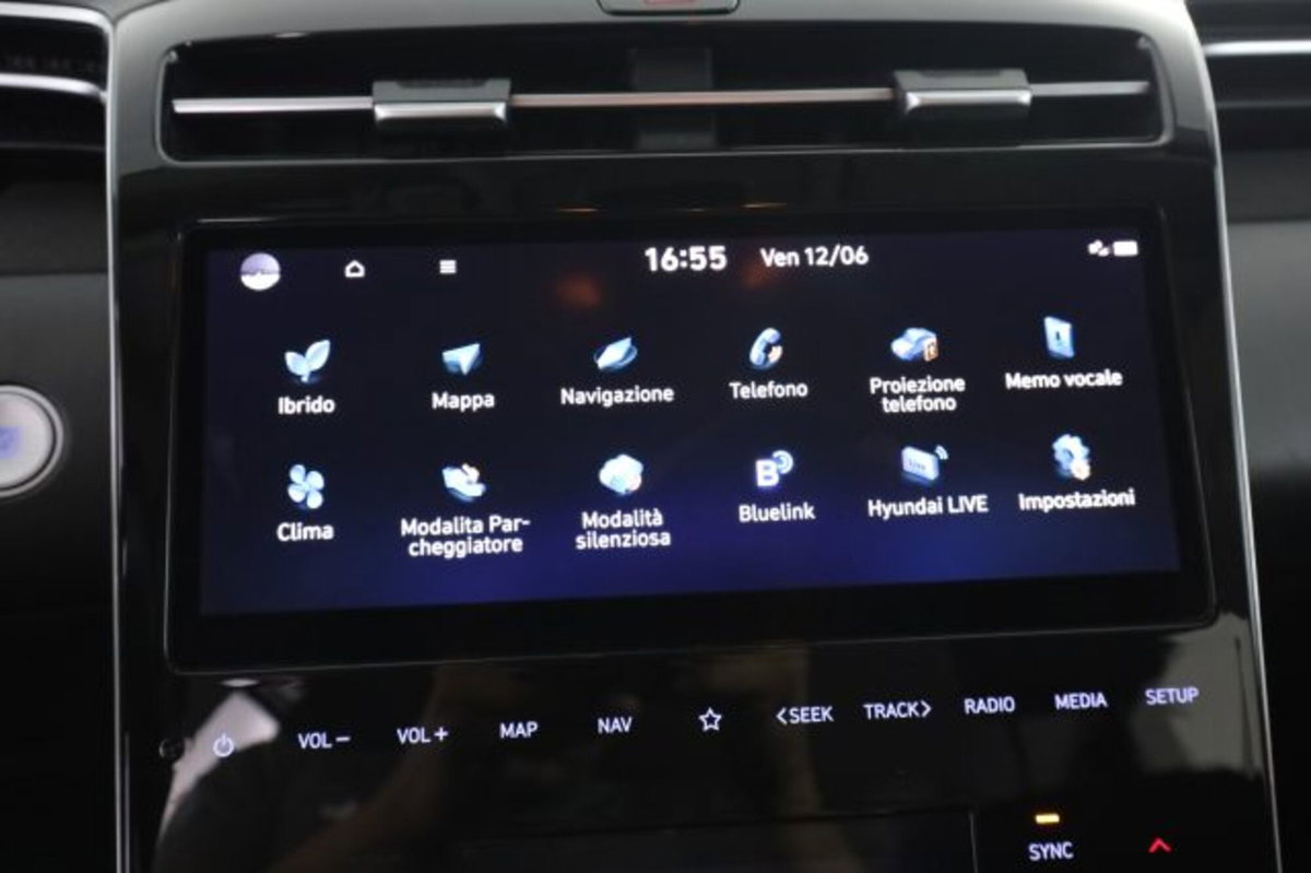 Hyundai Tucson 1.6 hev Xline 4wd auto (11)