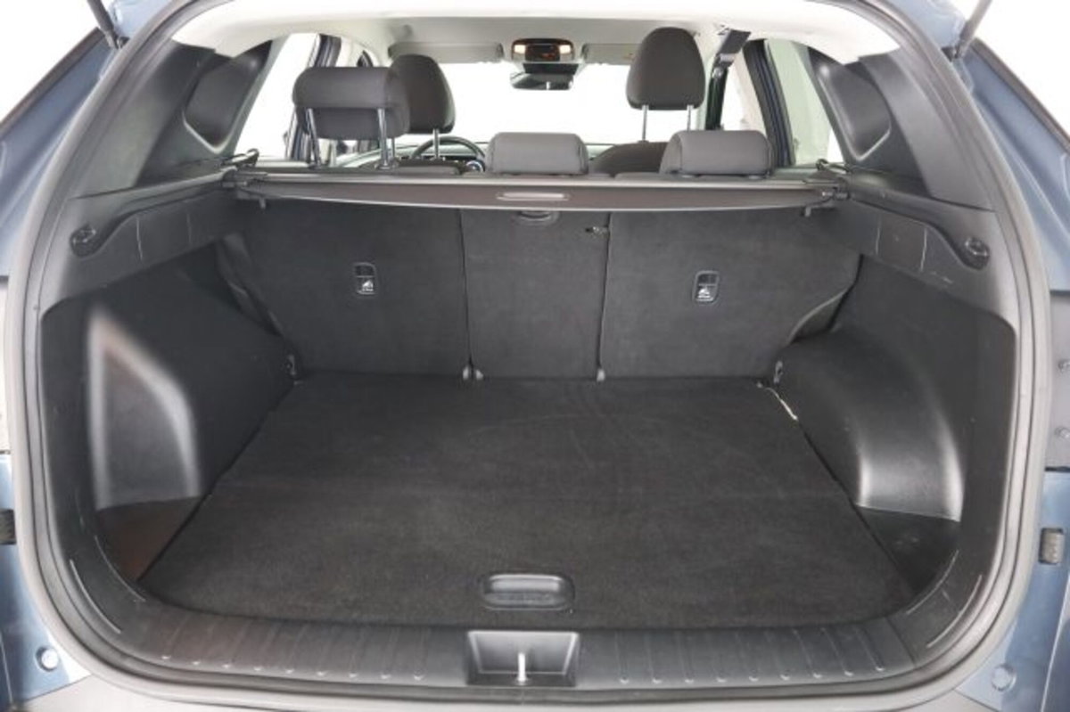 Hyundai Tucson 1.6 hev Xline 4wd auto (6)