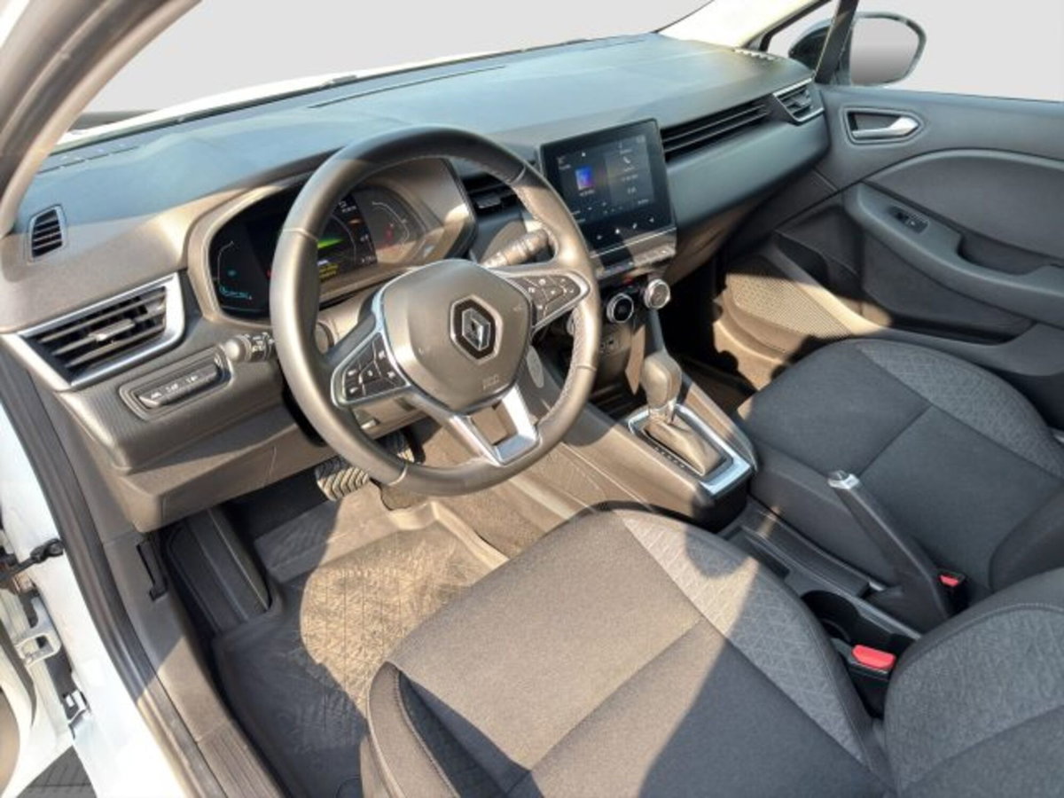 Renault Clio Full Hybrid E-Tech 145 CV 5 porte Evolution (9)