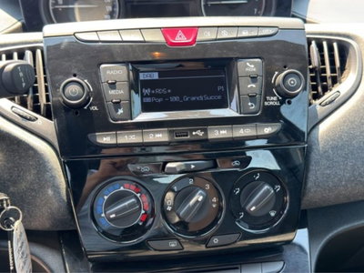 Lancia Ypsilon 1.0 FireFly 5 porte S&S Hybrid Ecochic A. Ferretti (17)