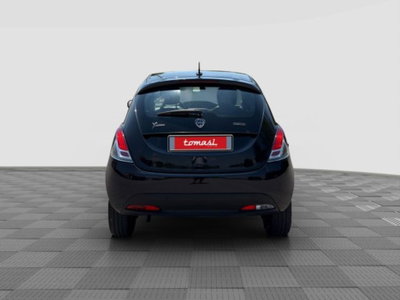 Lancia Ypsilon 1.0 FireFly 5 porte S&S Hybrid Ecochic A. Ferretti (4)