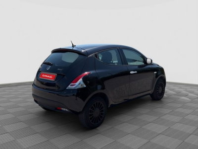 Lancia Ypsilon 1.0 FireFly 5 porte S&S Hybrid Ecochic A. Ferretti (5)