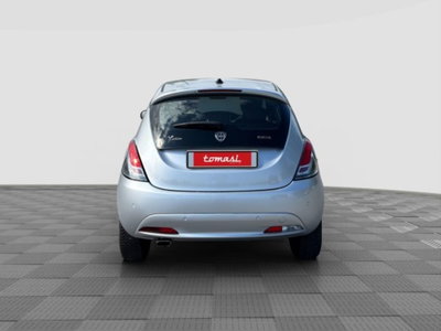 Lancia Ypsilon 1.0 FireFly 5 porte S&S Hybrid Gold Plus (4)