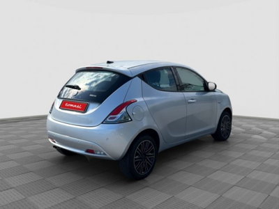 Lancia Ypsilon 1.0 FireFly 5 porte S&S Hybrid Gold Plus (5)