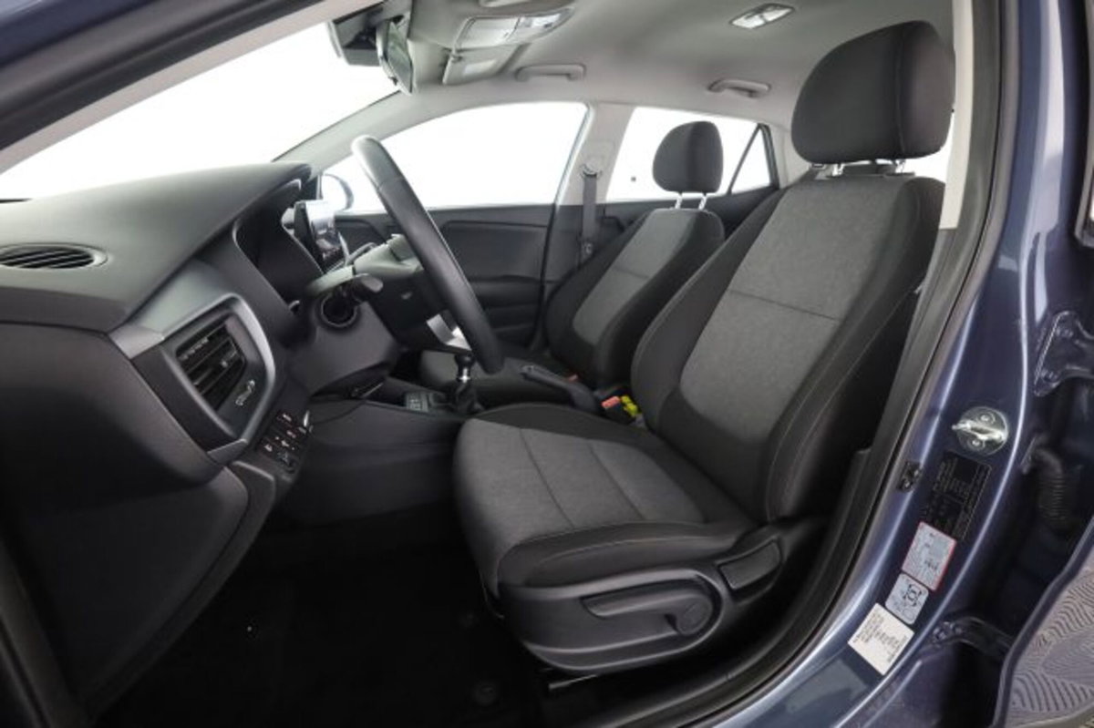 Kia Stonic 1.2 ECO GPL Urban (2)