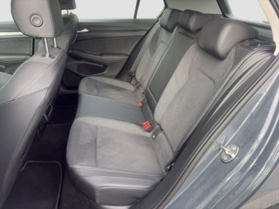 Volkswagen Golf 2.0 TDI 150 CV DSG SCR Style (10)