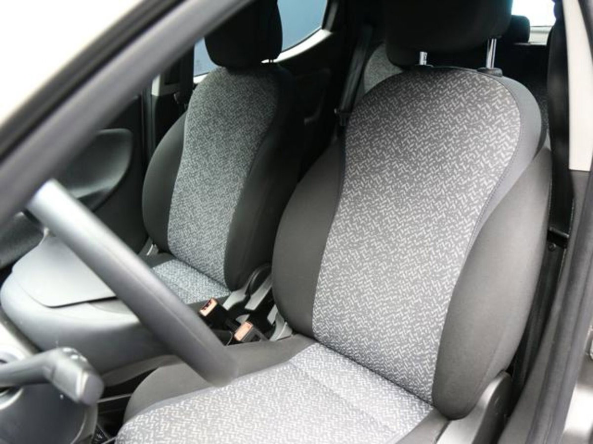 Lancia Ypsilon 1.0 FireFly 5 porte S&S Hybrid Silver Plus (11)