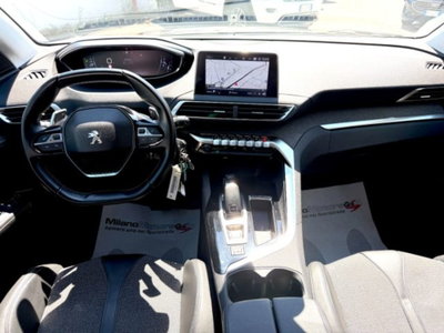 Peugeot 5008 PureTech Turbo 130 S&S EAT8 Allure (11)