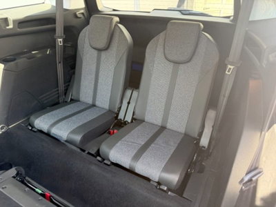 Peugeot 5008 PureTech Turbo 130 S&S EAT8 Allure (14)