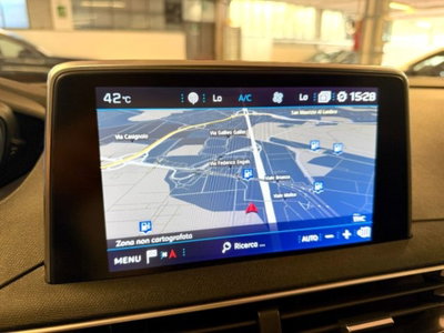 Peugeot 5008 PureTech Turbo 130 S&S EAT8 Allure (16)