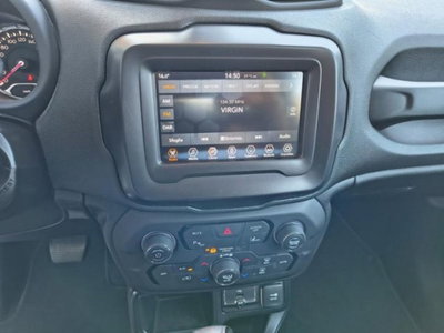 Jeep Renegade 1.3 T4 DDCT Limited (14)