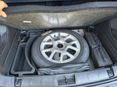 Jeep Renegade 1.3 T4 DDCT Limited (17)