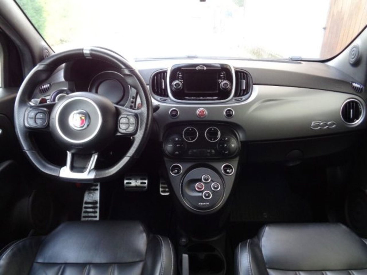 Abarth 595 595 1.4 Turbo T-Jet 165 CV Turismo (12)