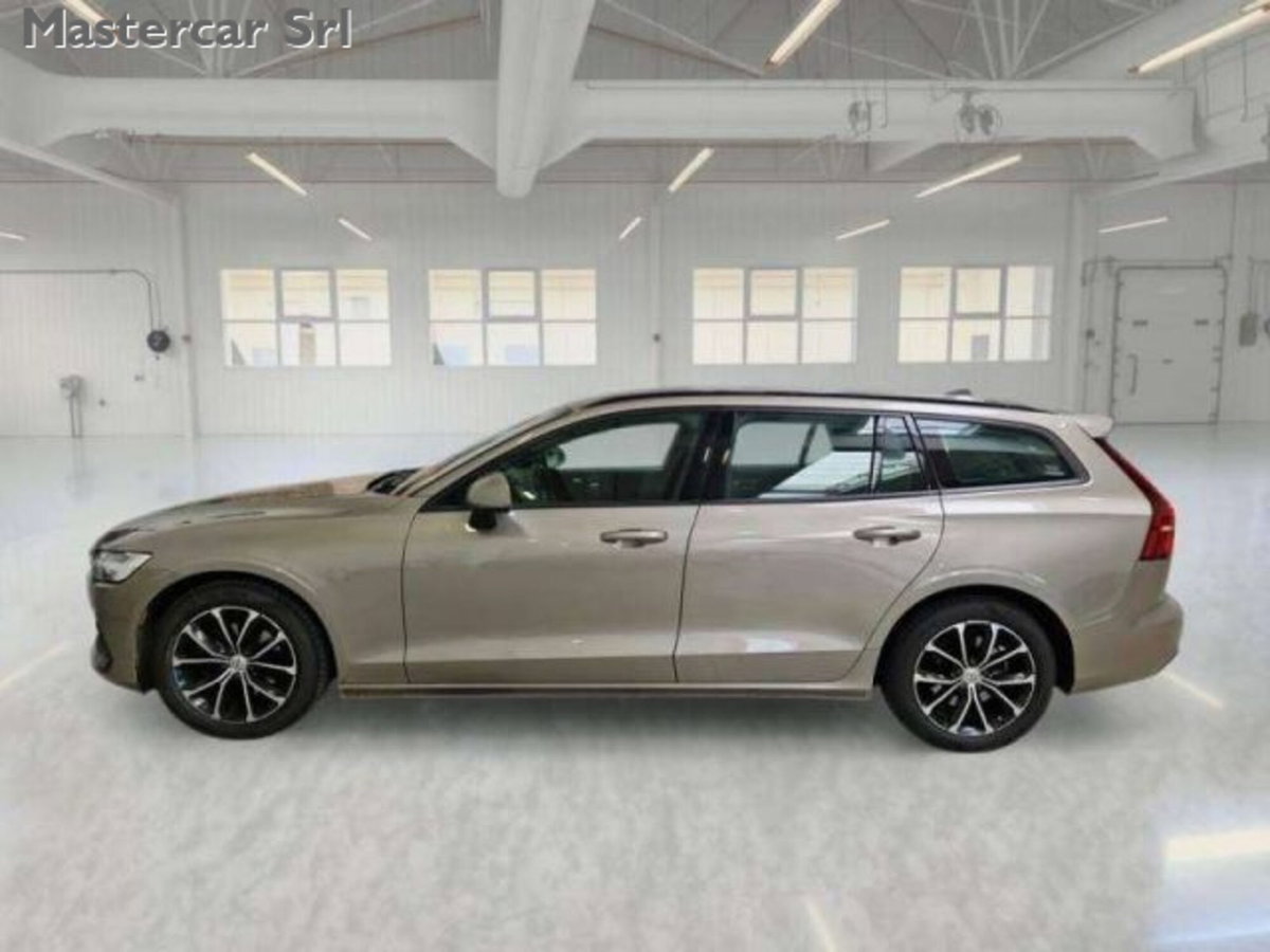 Volvo V60 D3 Momentum Business (7)