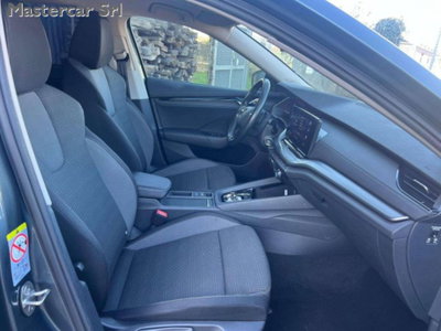 Skoda Octavia Station Wagon 2.0 TDI EVO SCR DSG Wagon Executive (12)