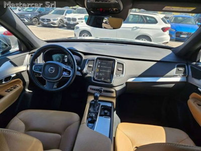 Volvo XC90 D5 AWD Geartronic Business Plus (10)