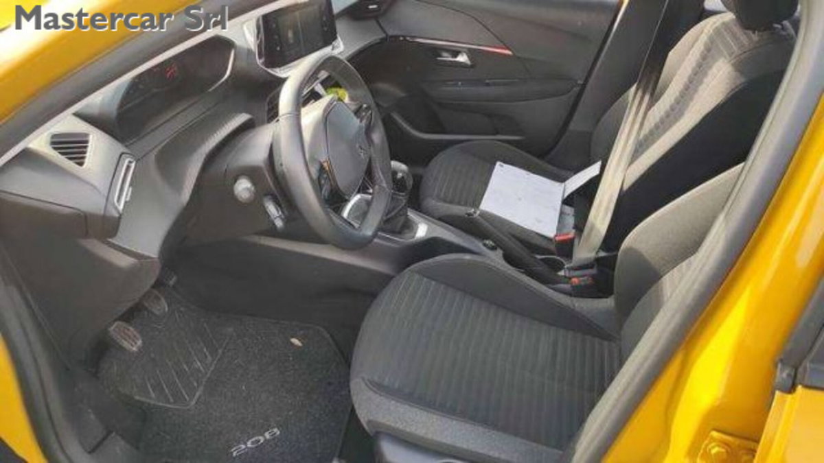 Peugeot 208 1.2 puretech Active s&s 75cv (7)