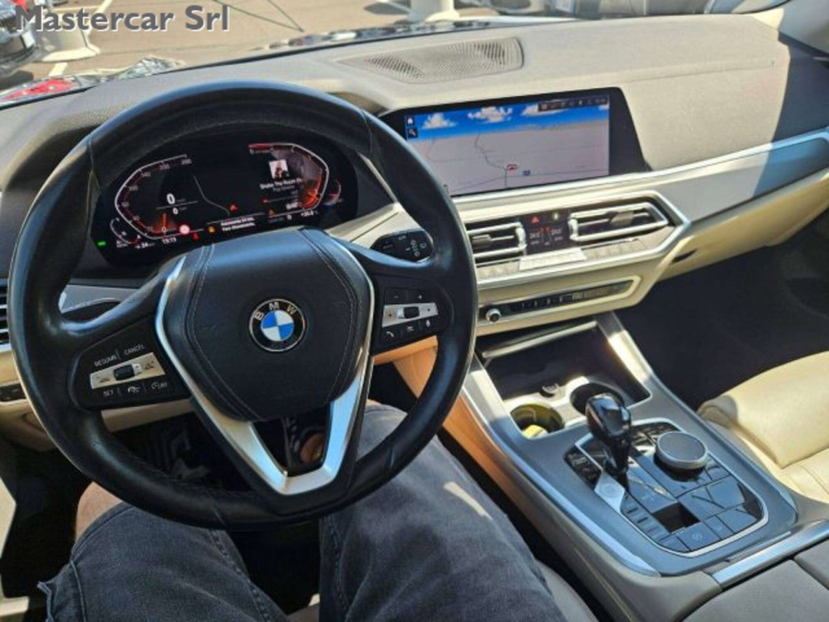 BMW X5 xDrive25d Business (10)