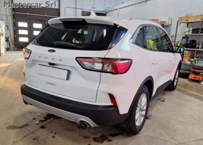 Ford Kuga 1.5 TDCI 120 CV S&S 2WD Titanium Business (4)