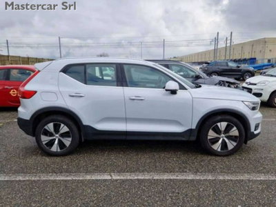 Volvo XC40 T4 Recharge Plug-in Hybrid Inscription (4)