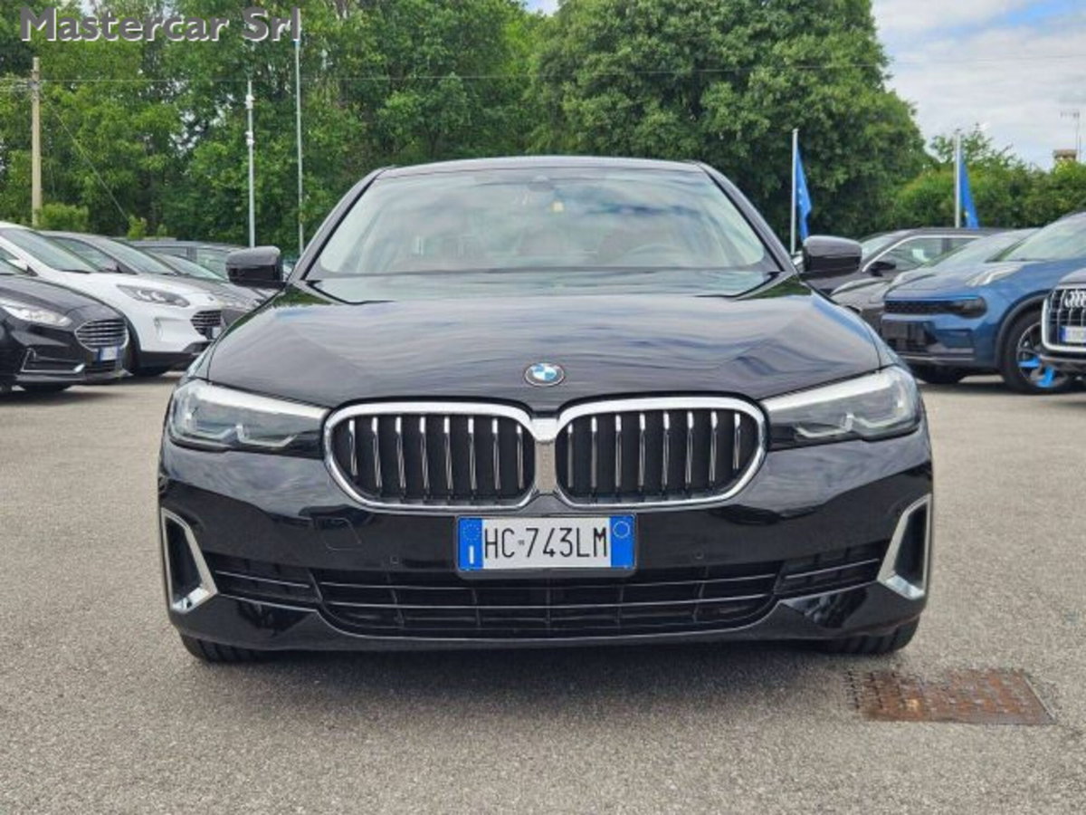 BMW Serie 5 520 (10)