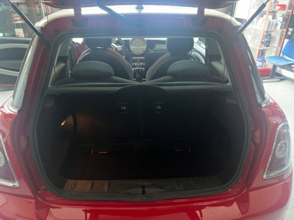 MINI Mini 1.6 16V Cooper S (11)