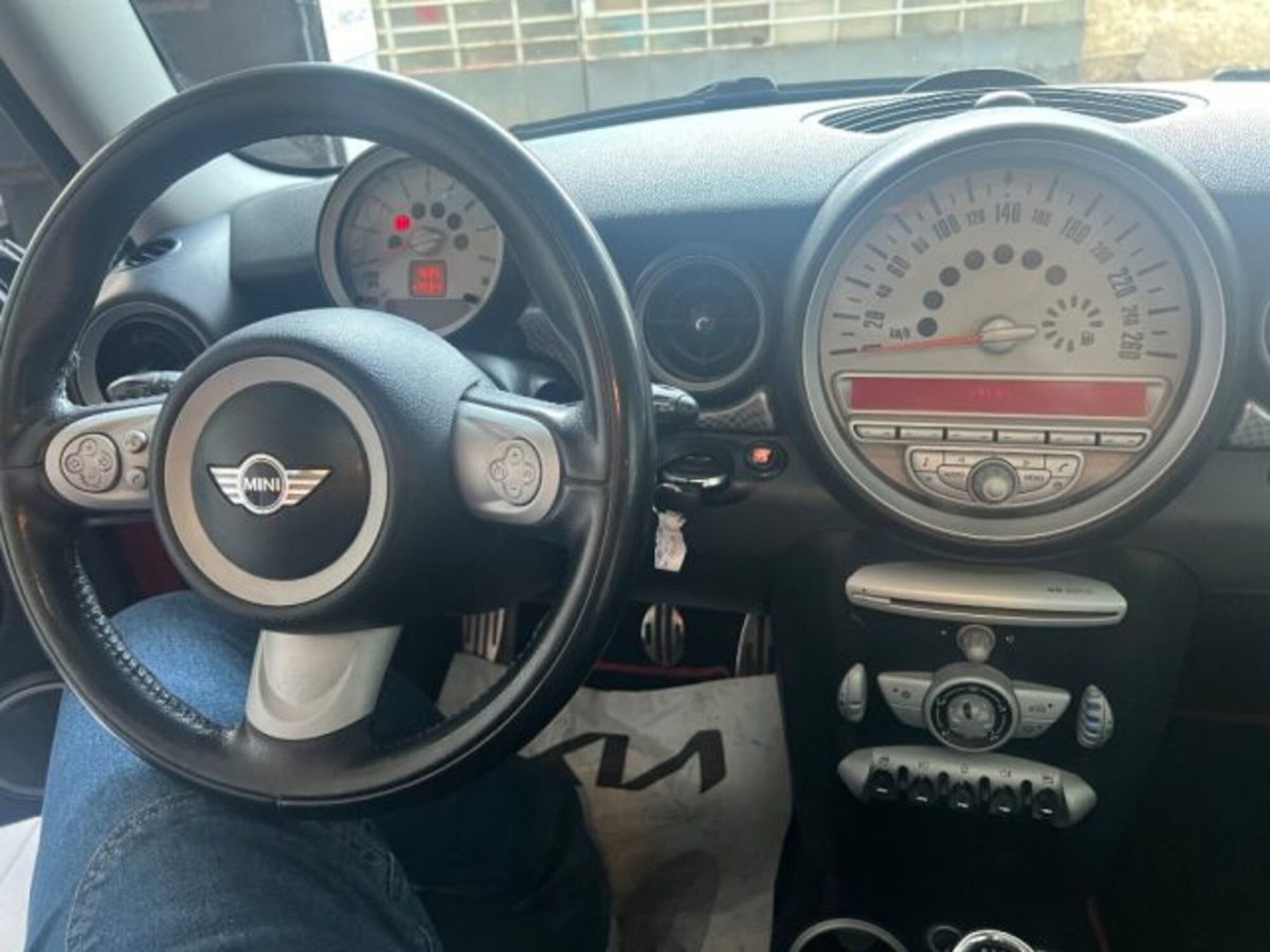 MINI Mini 1.6 16V Cooper S (17)