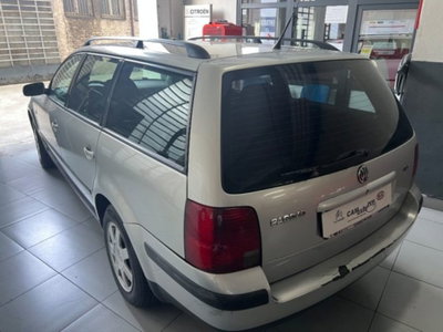 Volkswagen Passat Variant 1.9 TDI/115 CV cat T.line (2)
