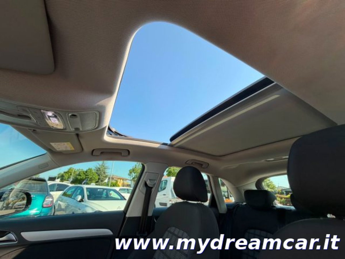 Audi Q3 2.0 TDI 150 CV quattro Sport (10)