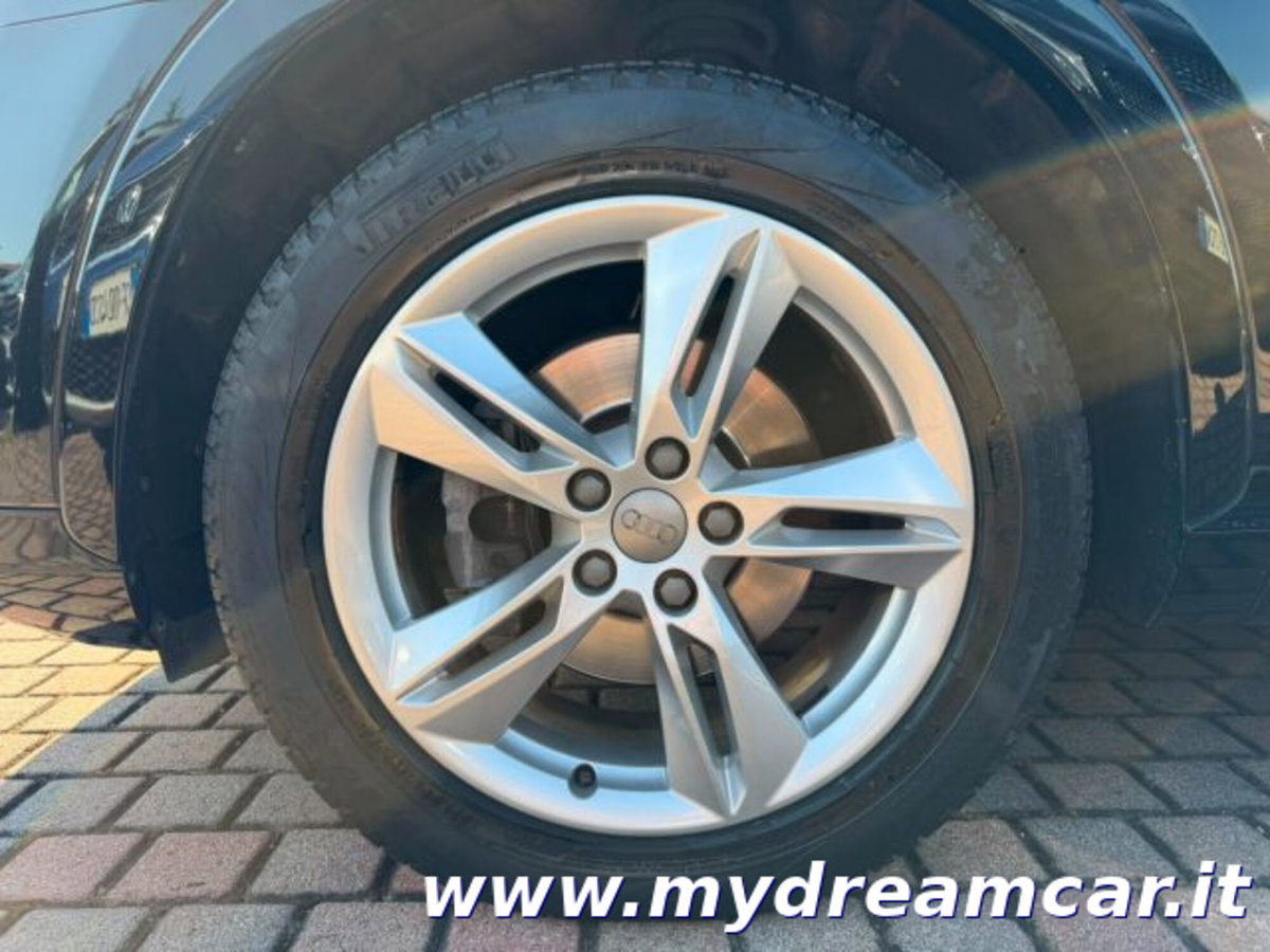 Audi Q3 2.0 TDI 150 CV quattro Sport (12)
