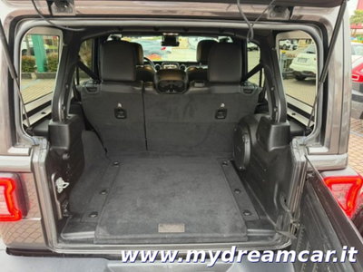 Jeep Wrangler Unlimited 2.2 Mjt II Night Eagle (16)