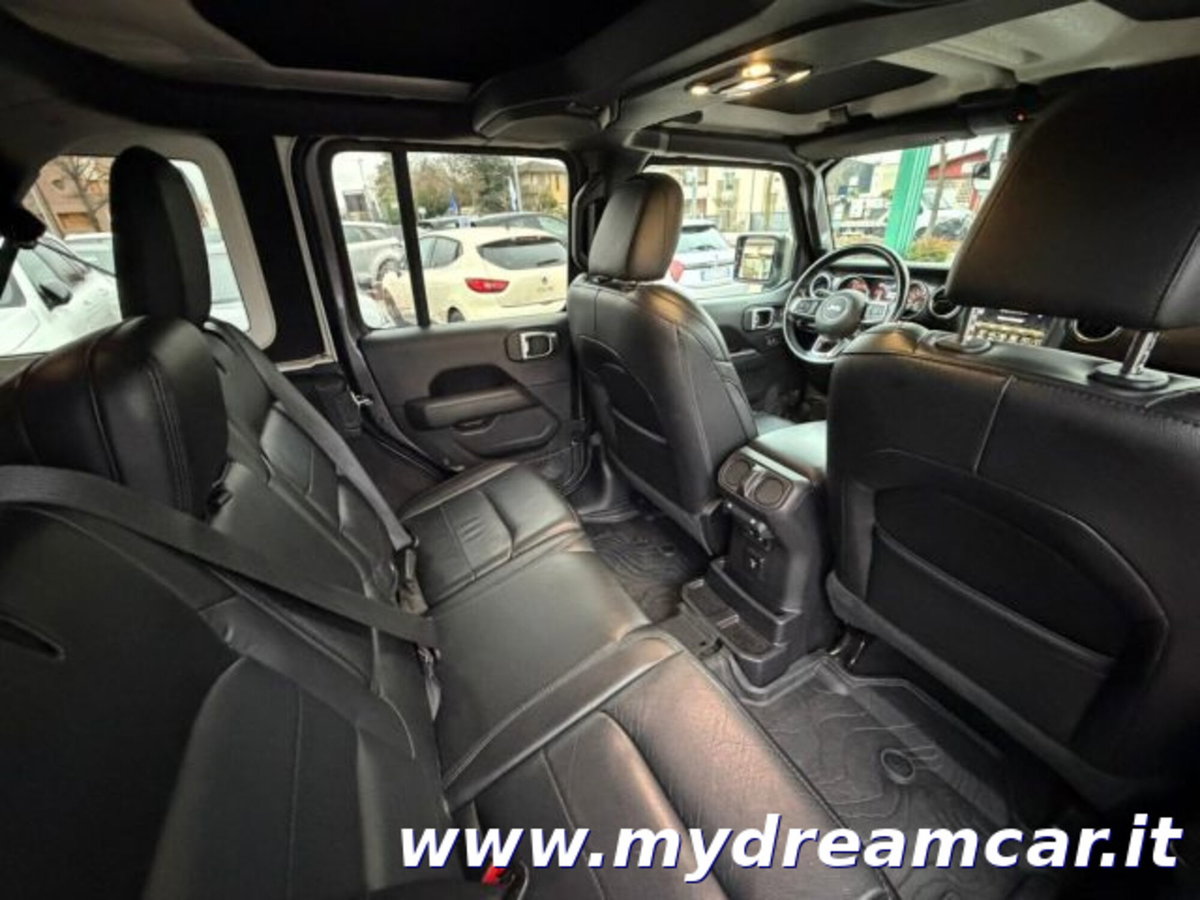 Jeep Wrangler Unlimited 2.2 Mjt II Night Eagle (19)