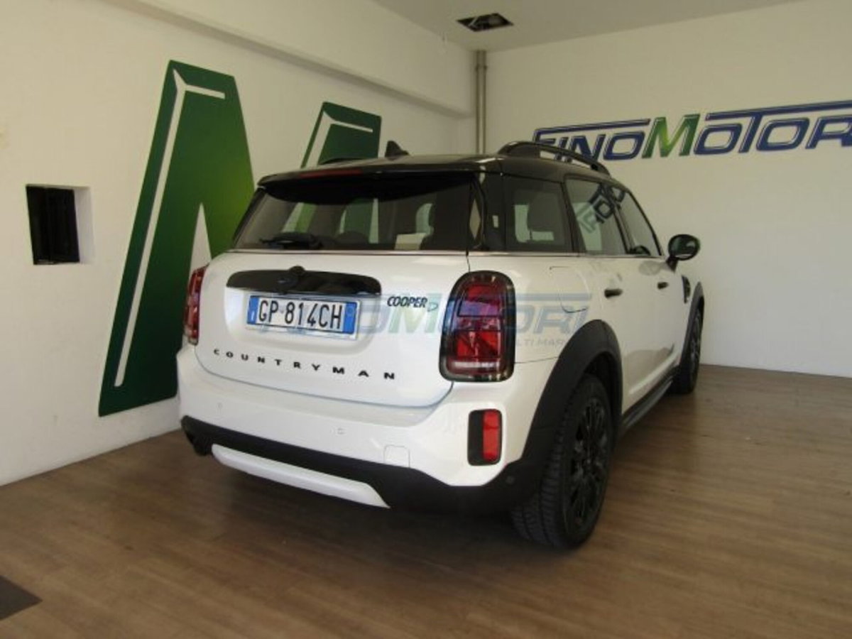 MINI Mini Countryman 2.0 Cooper D Essential Countryman (14)