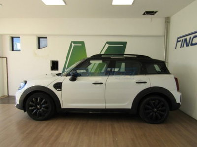 MINI Mini Countryman 2.0 Cooper D Essential Countryman (5)