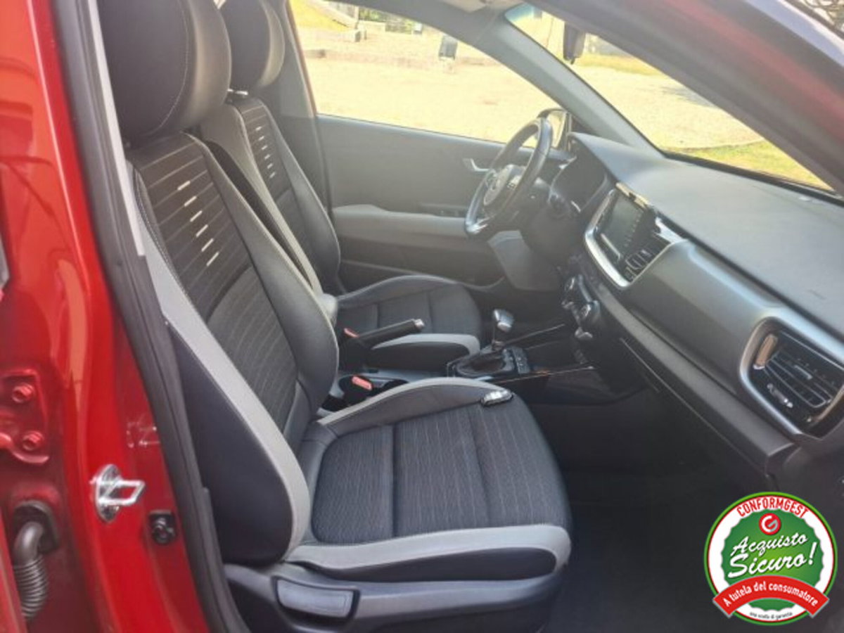 Kia Stonic 1.0 T-GDi 120 CV DCT7 Energy (10)