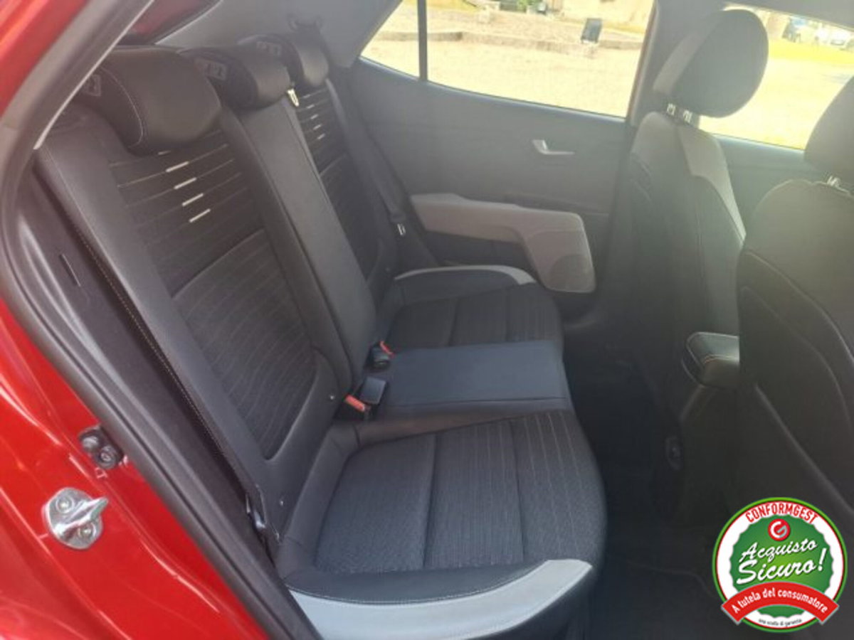Kia Stonic 1.0 T-GDi 120 CV DCT7 Energy (11)